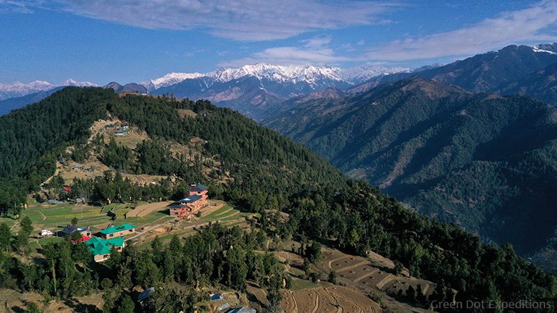 barot valley caravan motorhome campervan in himachal for offbeat nomadic overlanding camp corona safe holiday social distancing">