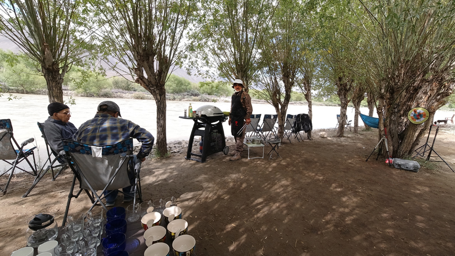 <img src="caravan offbeat motorhome campervan offbeat holidays.jpeg" alt="exciting caravan campervan offbeat family vacationcovid19 corona safe soft adventure nomadic overlanding holiday onboard overland truck vanlife wilderness best for family india">