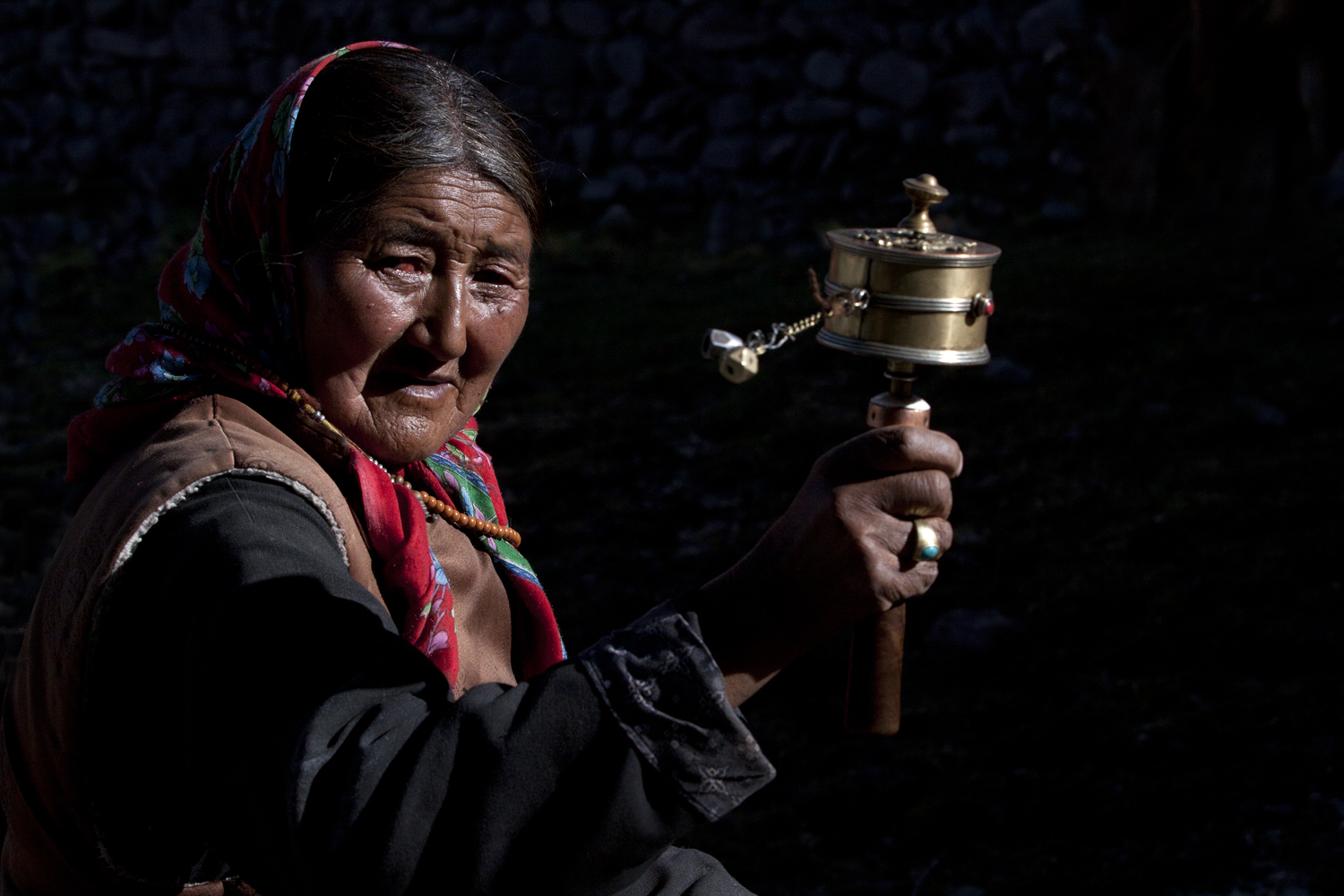 <img src="photo tour motorhome camperan hemis festival ladakh.jpeg" alt="photo tour hemis festival caravan campervan vacation soft adventure ladakh overlanding holiday onboard overland truck india">
