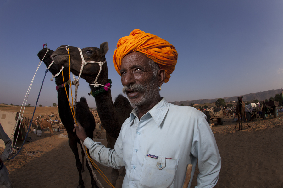 <img src="flash photography pushkar.jpeg" alt="luxury nomadic unique experience of outdoor overlanding camp for best photography of camels at pushkar quiet place at secluded places next camel ground">  