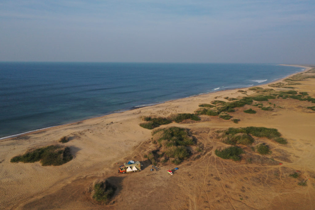 img src="motorhome caravan campervan beach holidays kutch india.jpeg" alt="beach vacationcampervan caravan overlanding beach holiday onboard overland truck vanlife in wilderness of kutch gujarat for best family beach vacation corona safe soft adventure rural india pingleshwar beach gujarat india">