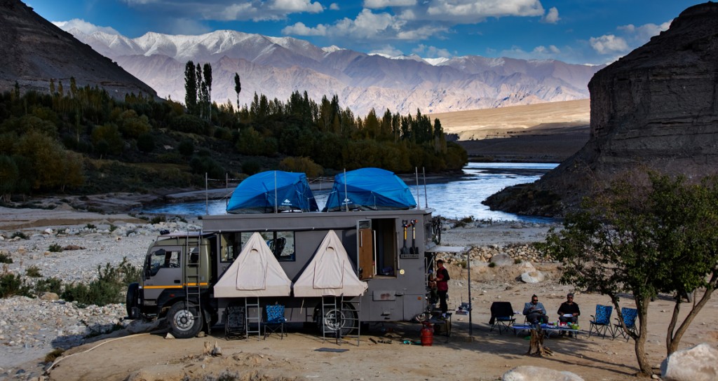 <img src="motorhomeon hire for holidays india.jpeg" alt="caravan campervan luxury vanlife motorhome unique experience of outdoor weber barbecue overlanding offbeat camp beach holidays away from tourists crowd to relax unwind quiet silent wild corcs place at secluded beach sand dunes river lake india"> 