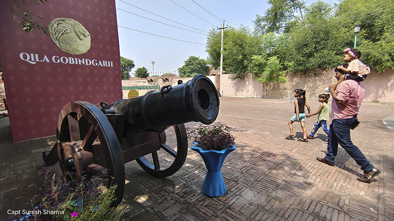 gg qila gobindgarh fort sikh heritage punjabi culture amritsar india.