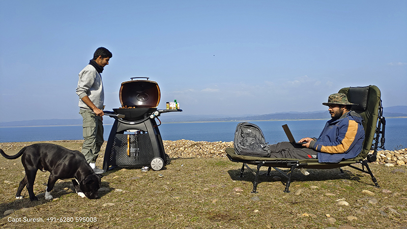 best offbeat workation staycation for young people gen-z with soft adventure in wilderness on camping trailers caravan RV campervan motorhome nomadic unique experiential holiday himachal.